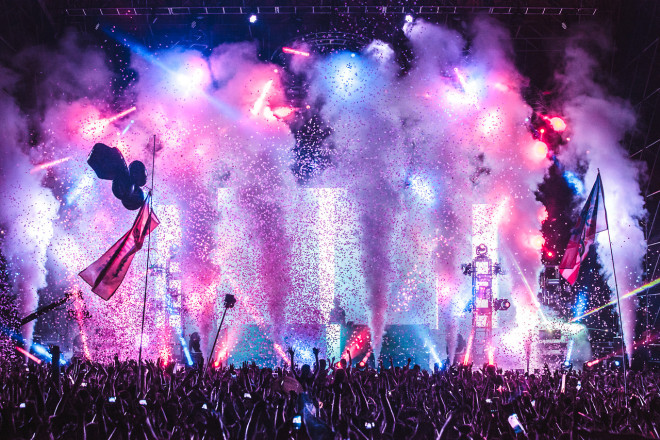 Photo By Julian Bajsel