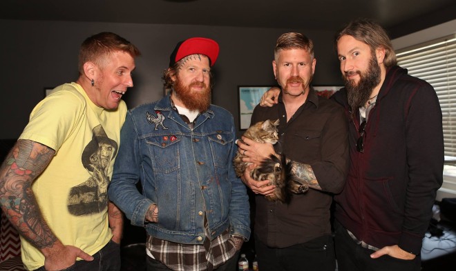 mastodonMotleyZoo